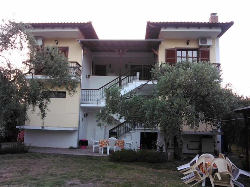 Villa Thomi Skala Rachoni  Buitenkant foto