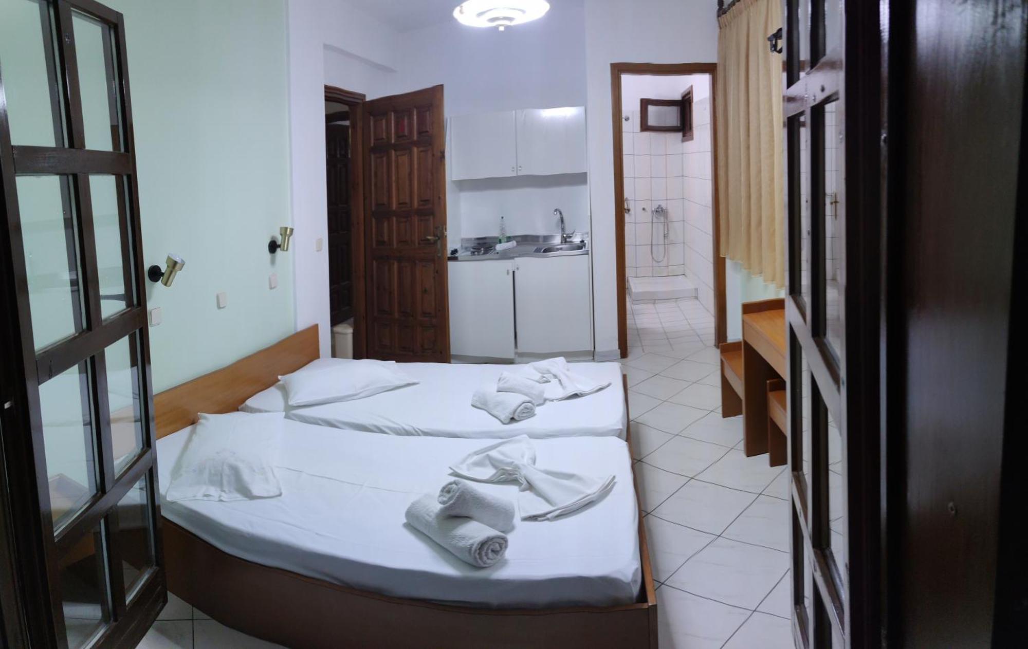 Villa Thomi Skala Rachoni  Buitenkant foto