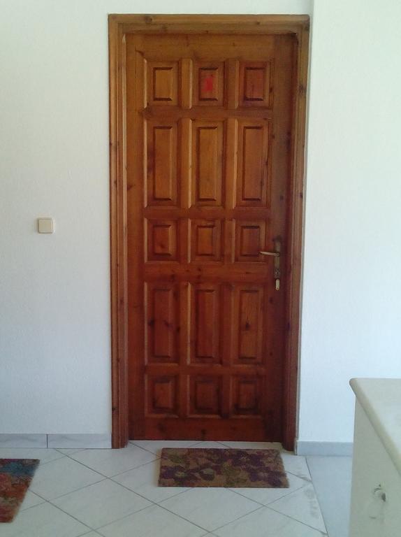 Villa Thomi Skala Rachoni  Buitenkant foto
