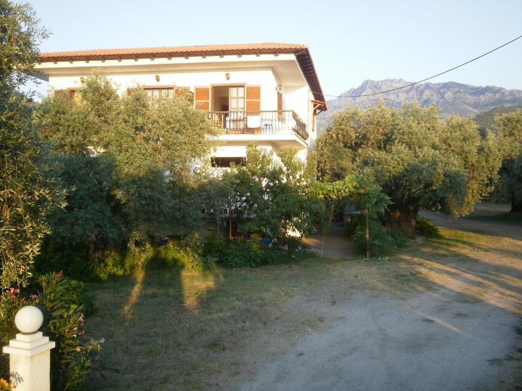 Villa Thomi Skala Rachoni  Buitenkant foto